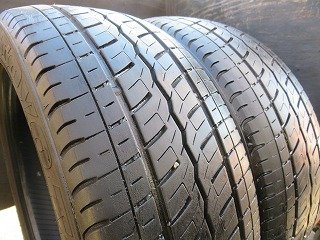 【P989】●H20■225/50R18 107/105 LT■2本売切りの画像2