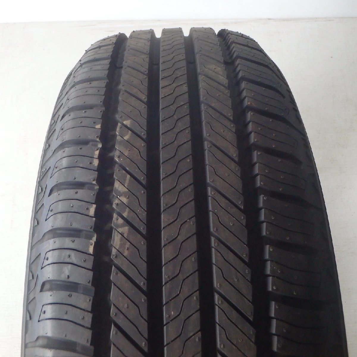 195/60R17 90H ヨコハマ GEOLANDAR CV G058 新品処分 4本セット サマータイヤ_画像2