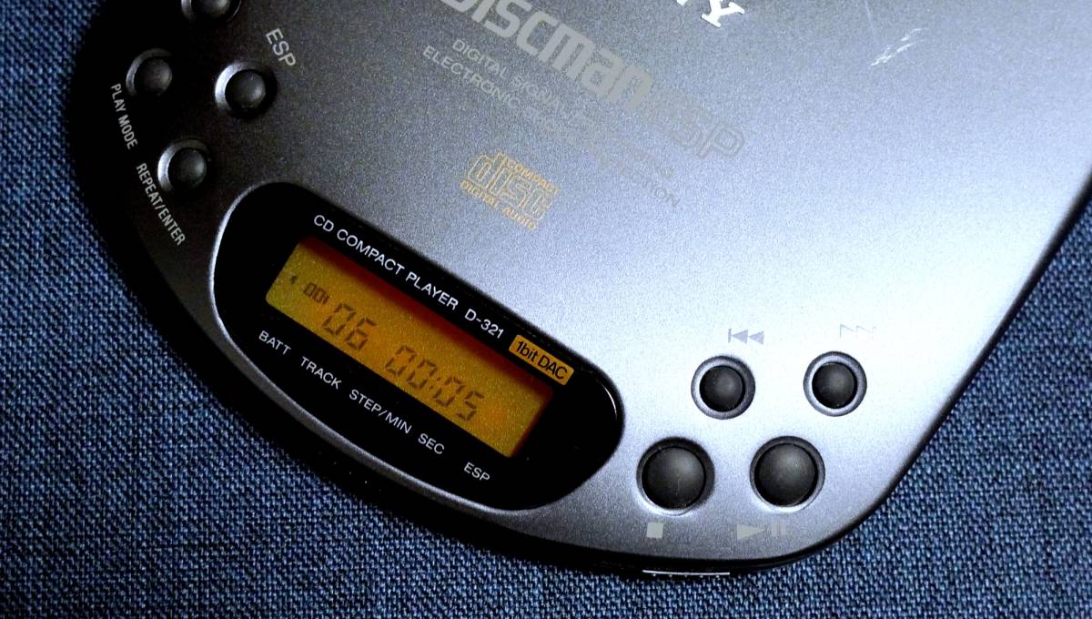 SONY CDプレーヤー Discman ESP CD COMPACT PLAYER D-321 動作チェック済み！_画像4