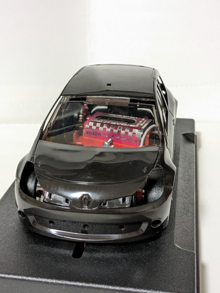 NSR　RENAULT CLIO R3 Kit（ルノー クリオ ブラックボディキット　1/32 スロットカー）新品_画像3