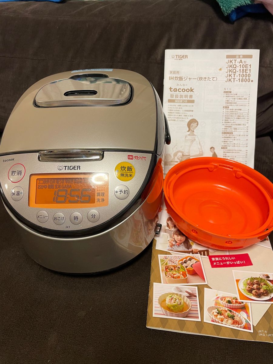 TIGER タイガー 炊飯器 IH炊飯ジャー 5合 IH 説明書付き JKTA100 TIGER タイガー 炊飯器 IH炊飯ジャー 5合 IH 説明書付き JKTA100