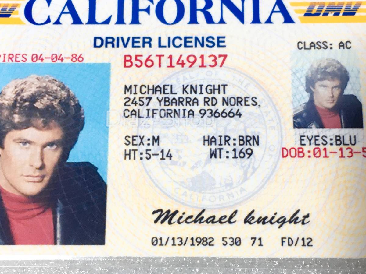 ☆ アメリカ 人気 特撮系ドラマグッズ ナイトライダー マイケル ナイト デビッド ハッセルホフさん カリフォルニア運転免許証風 IDカード☆_画像3