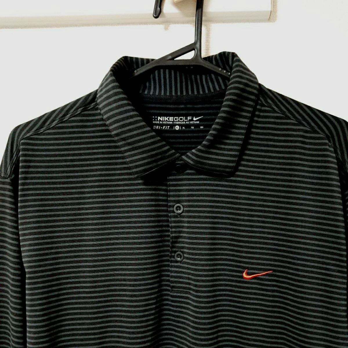 良品 NIKE GOLF ナイキ ゴルフ スポーツ トレーニング ウェア シャツ 長袖 ポロシャツ ブラック 黒 グレー ボーダー XL 大きめ 伸縮性 人気_画像5