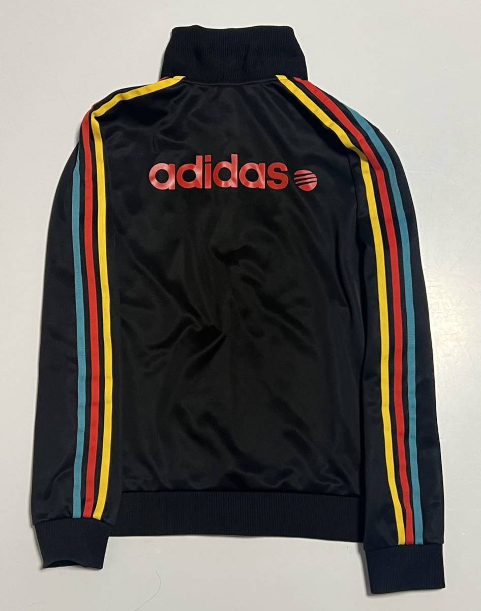 adidas アディダス neo ジャージ 黒 刺繍 赤 青 黄 カラフル adidas アディダス neo ジャージ 黒 刺繍 赤 青 黄 カラフル