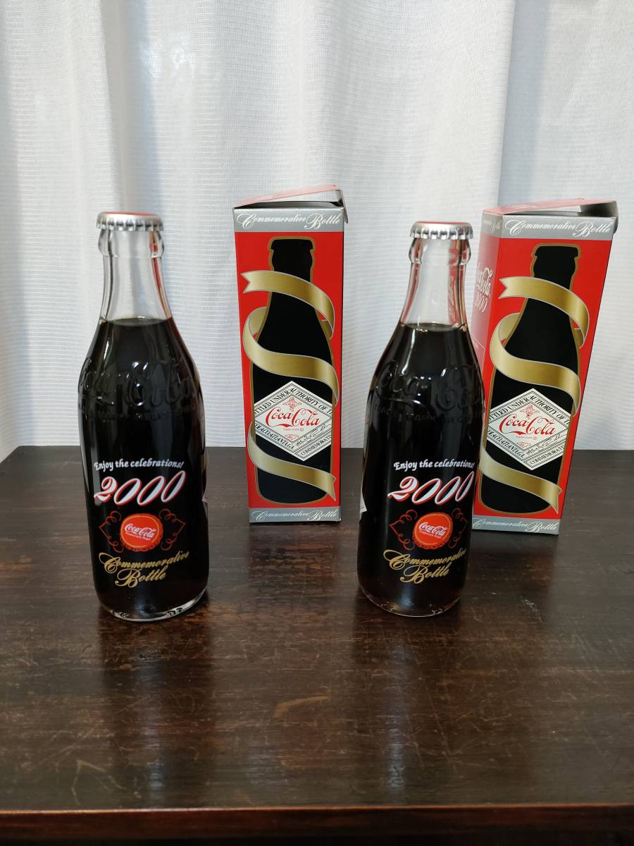 コカ・コーラ　　2000年　記念ボトル　　2本　_画像7
