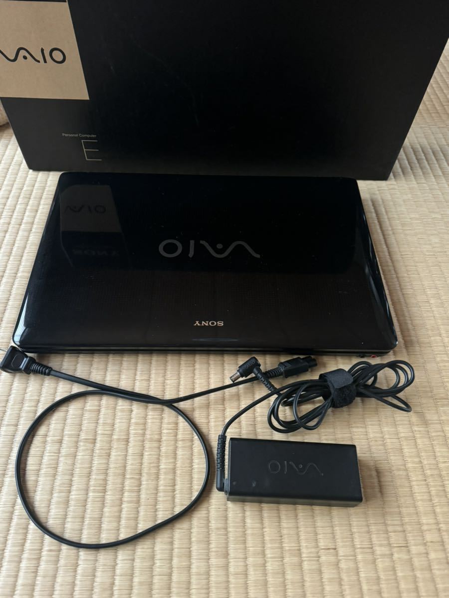 SONY VAIO ノートパソコン VPCEB28FJ Windows 10 初期化済み_画像1