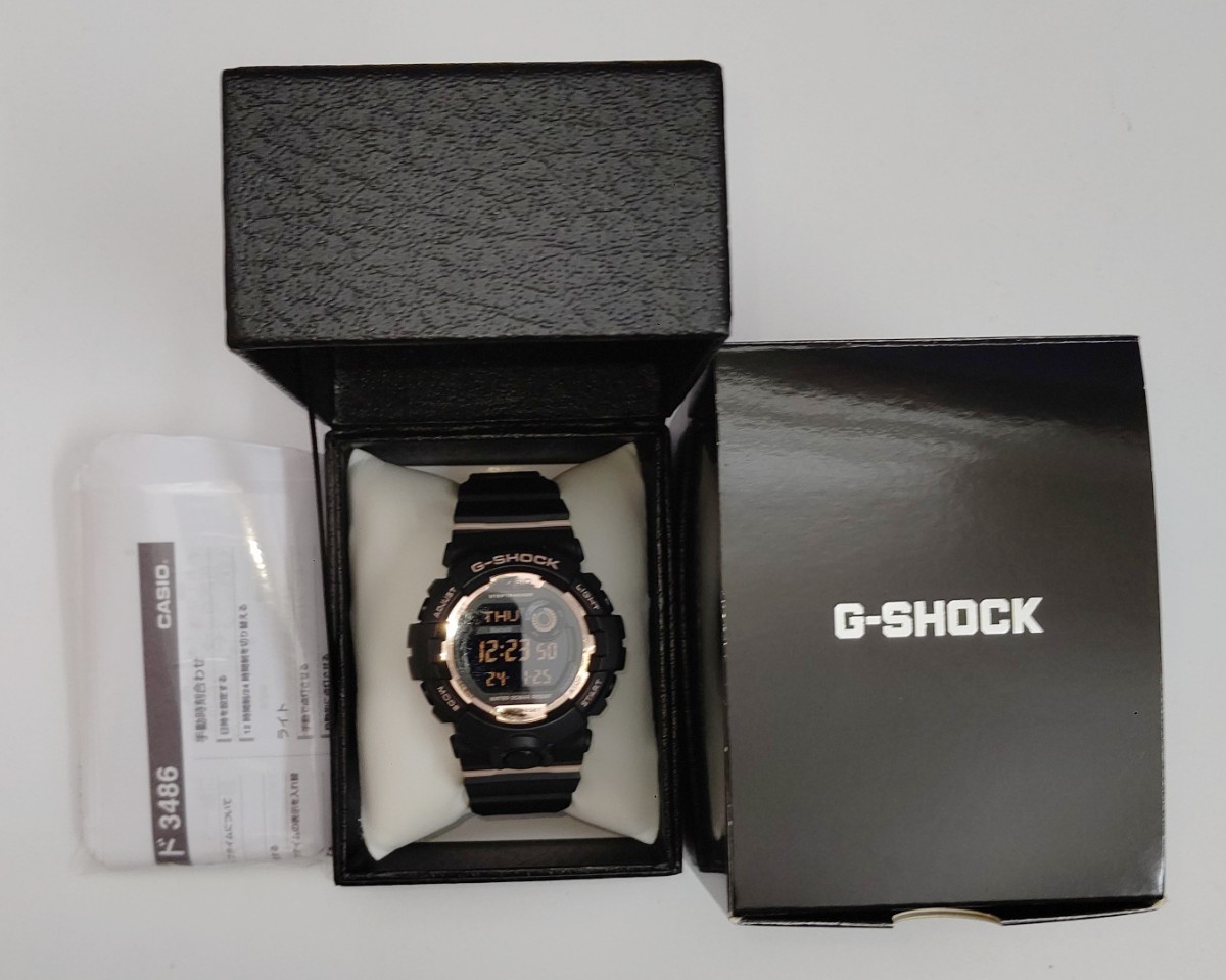 CASIO G-SHOCK GMD-B800-1JF ブラック×ゴールド デジタル 腕時計 ミッドサイズ 歩数計機能 消費カロリー スマホリンク Bluetooth対応 美品の画像1
