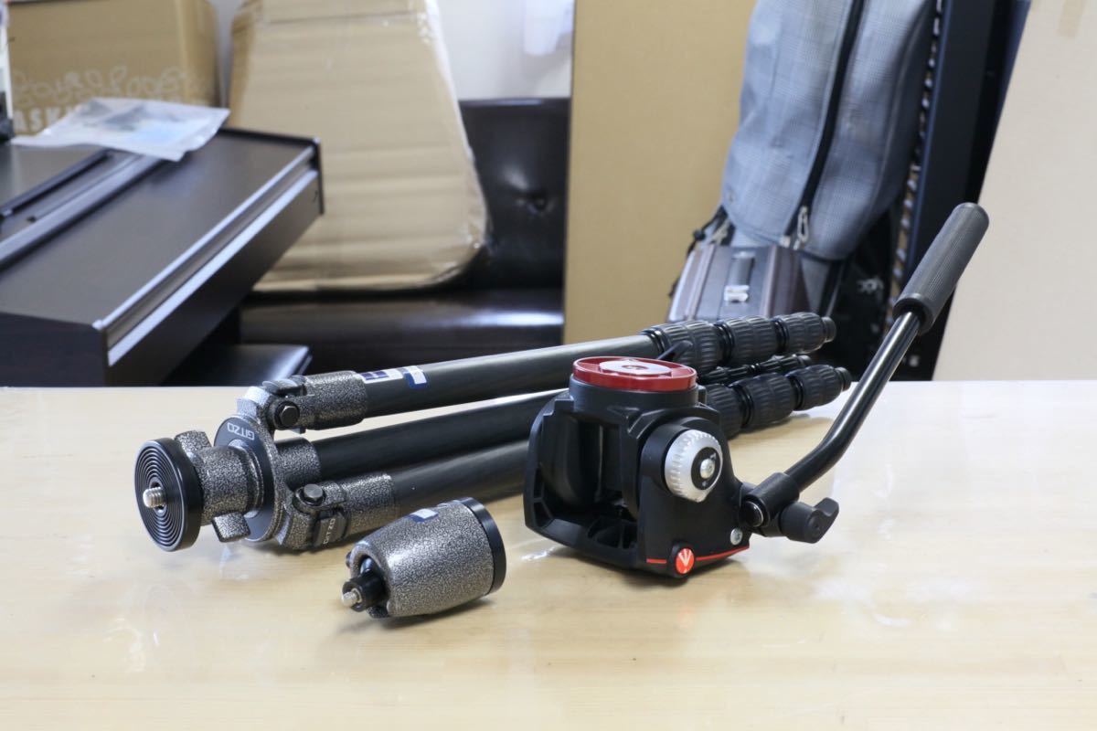 GITZO G1128 MK2 ジッツォ カーボン 三脚 Manfrotto パーツ付き_画像1