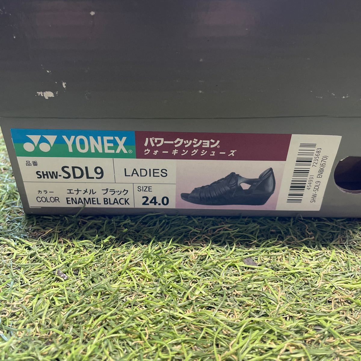 NY005 YONEX ヨネックス SHW-SDL9 24.0cm レディース パワークッション ウォーキングシューズ サンダル シミ有り 未使用 展示品 靴_画像6