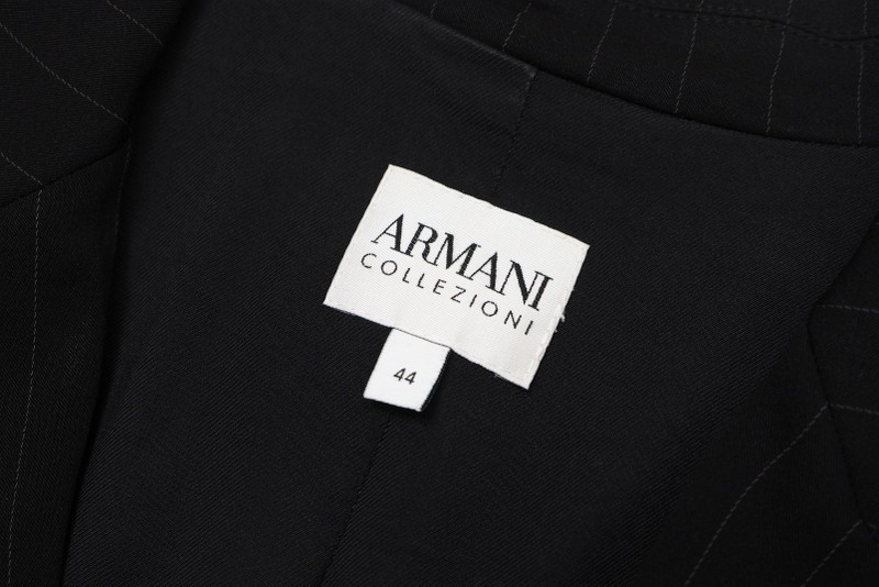 TF8526○アルマーニ コレッツィオーニ/ARMANI COLLEZIONI*ウールシルク*ストライプ柄*ダブルブレスト*ジャケット*サイズ44*ブラック系_画像3