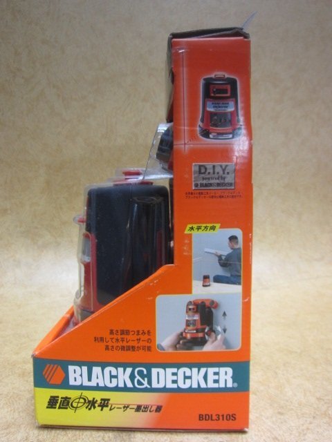 未使用品 BLACK&DECKER ブラック＆デッカー 垂直・水平レーザー墨出し器 BDL310S 自立水平調整機能付 レーザー距離計 測量 1_画像5