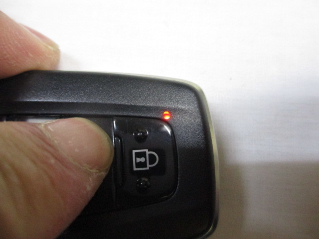  Toyota оригинальный "умный" ключ основа 231451-0351 220 серия Crown багажник кнопка есть 3 кнопка дистанционный ключ 007-AD0027 ①