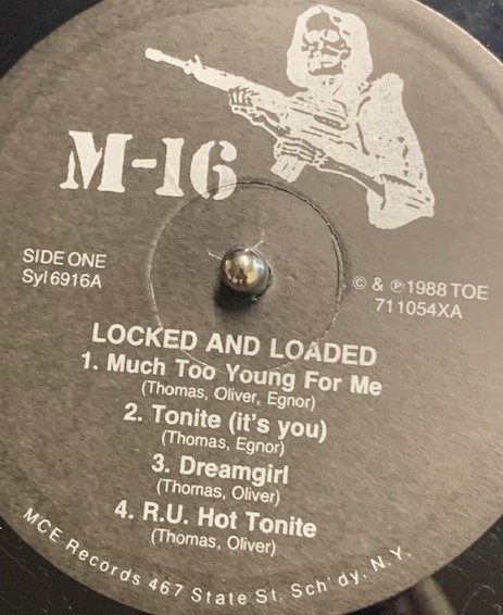 M-16 / Locked And Loaded (US盤LPレコード 711054X)_画像6