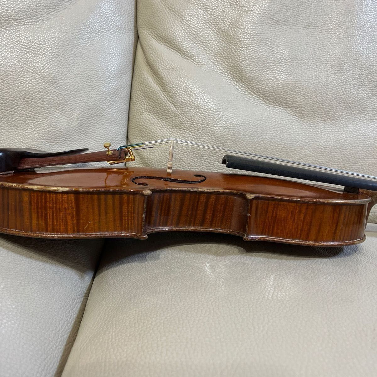 カールヘフナー KARL HOFNER バイオリン4/4 4桁シリアル|Yahoo カールヘフナー KARL HOFNER バイオリン4/4 4桁シリアル|Yahoo