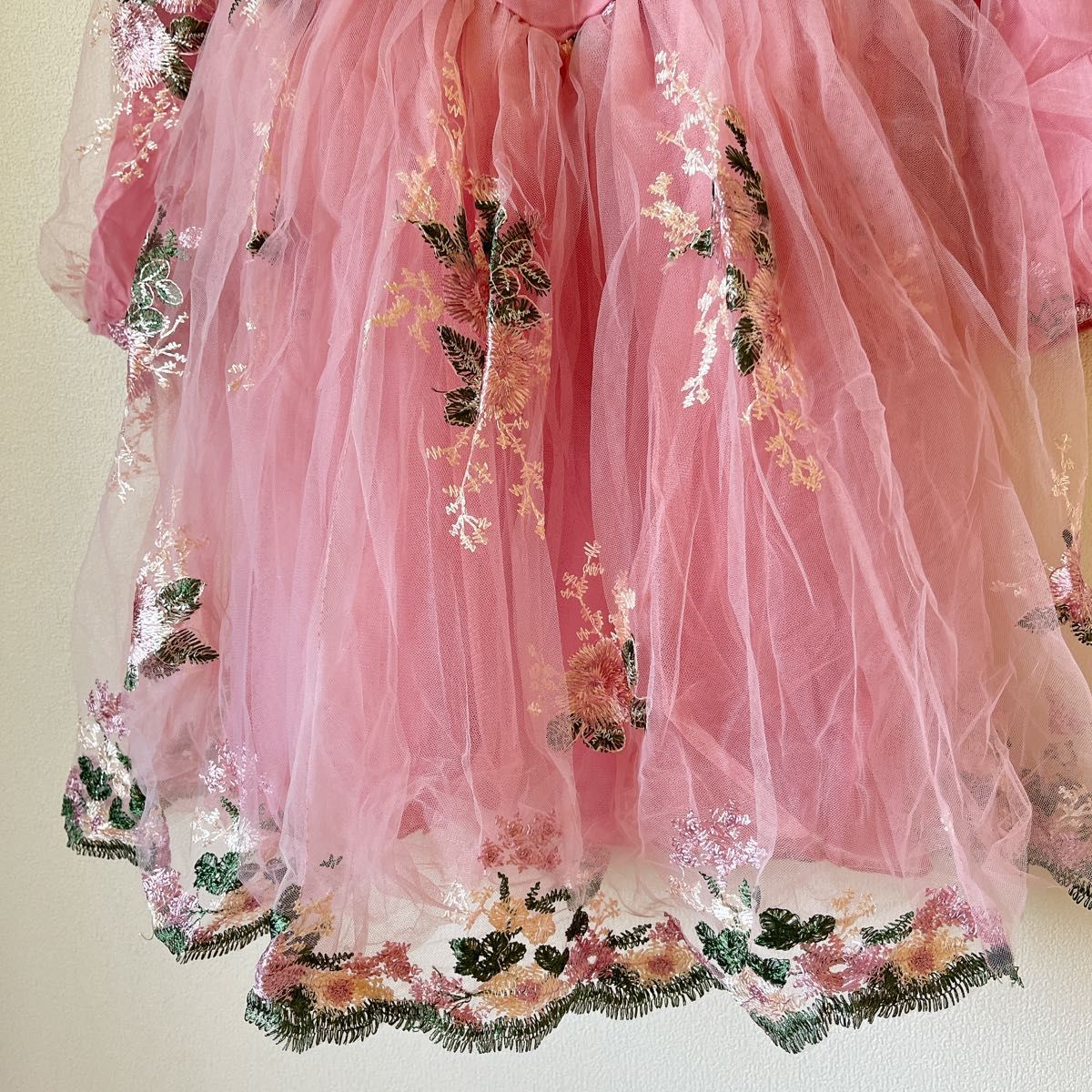 100センチ 花刺繍 スカラップ シースルー ワンピース ドレス 結婚式 入園