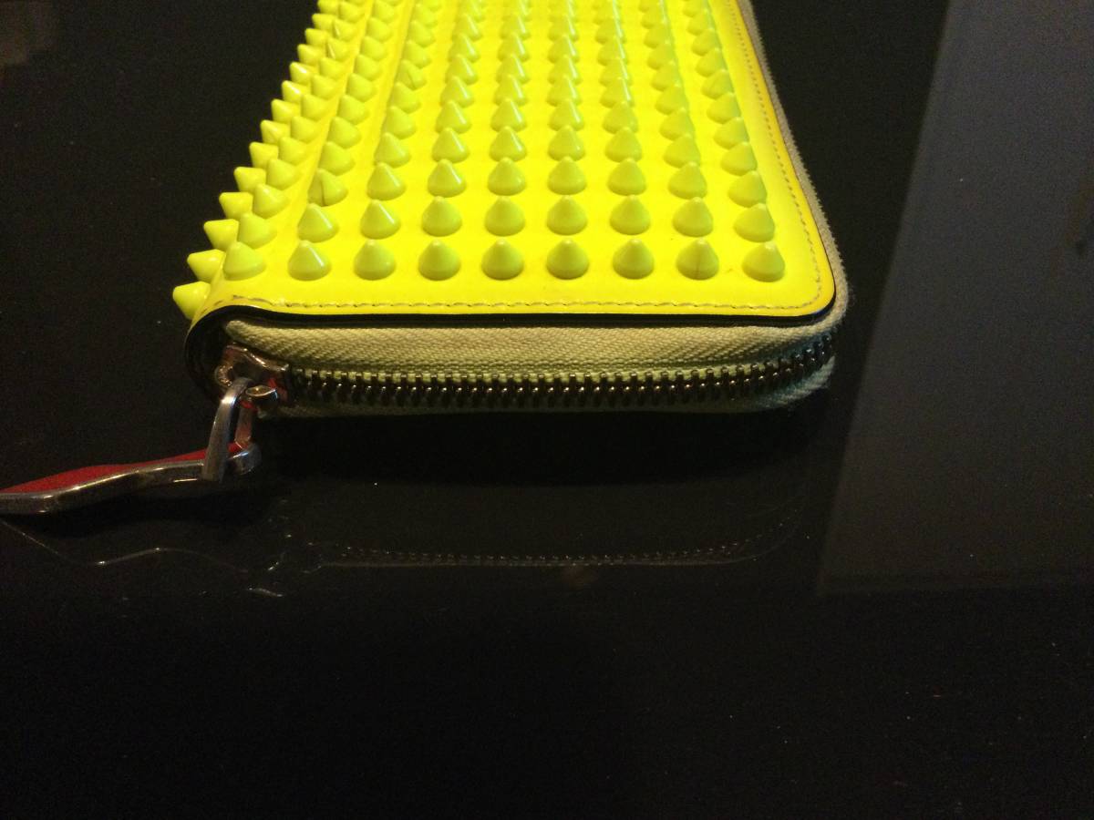 Christian Louboutin Christian Louboutin neon yellow panel to-ne studs enamel leather round fastener long wallet wallet 