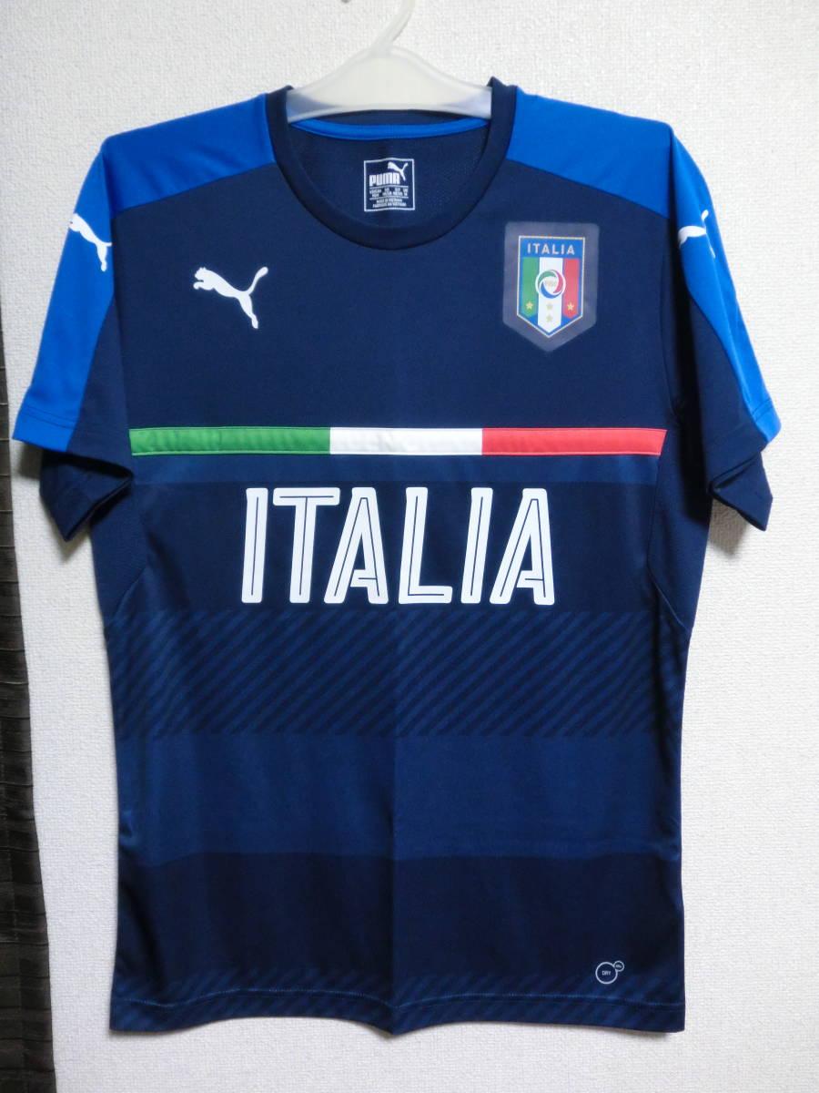 サッカー　イタリア代表　ユーロ2016用PUMAトレーニングウェア　Tシャツ・ハーフパンツセット