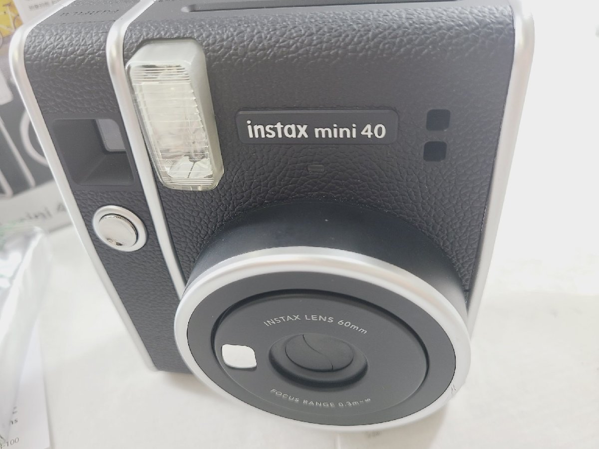 FUJIFILM フジフィルム instax mini 40 インスタントカメラ チェキ + チェキ用フィルム(未使用) 美品 動作確認済_画像2