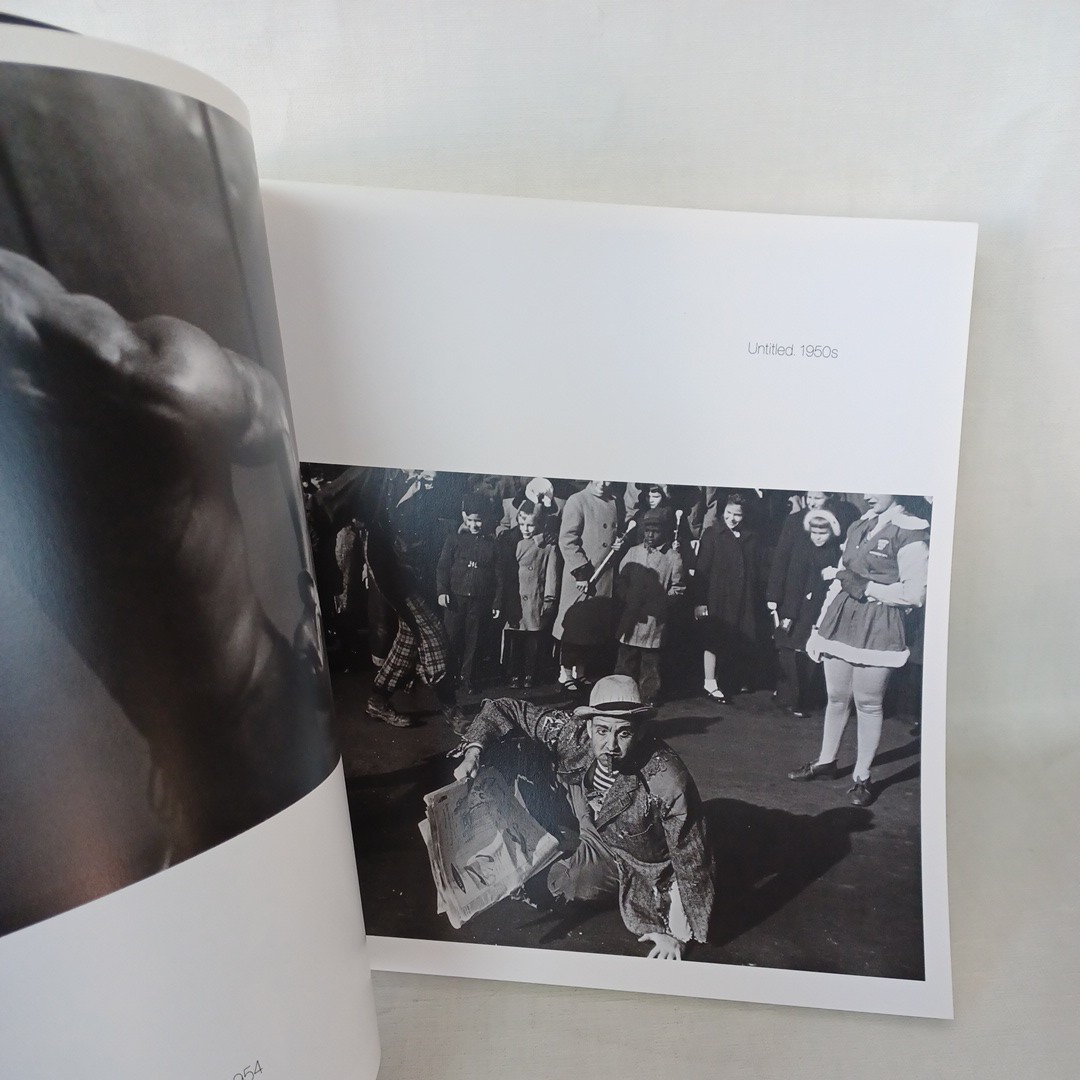 「Garry Winogrand: Figments from The Real World」ギャリー・ウィノグランド. ジョン・シャーカフスキー 著. ニューヨーク近代美術館など_画像6