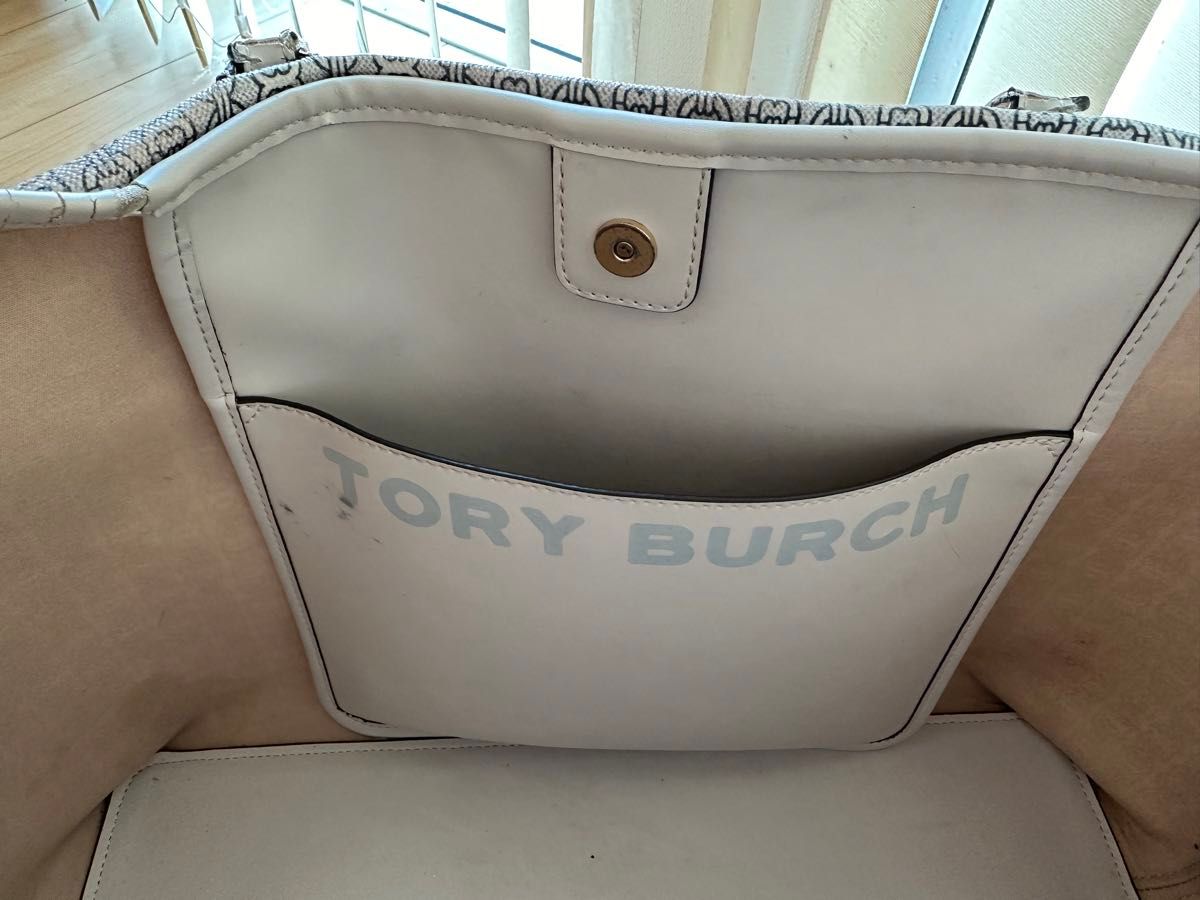 TORYBURCH トリーバーチ　総柄　トートバッグ