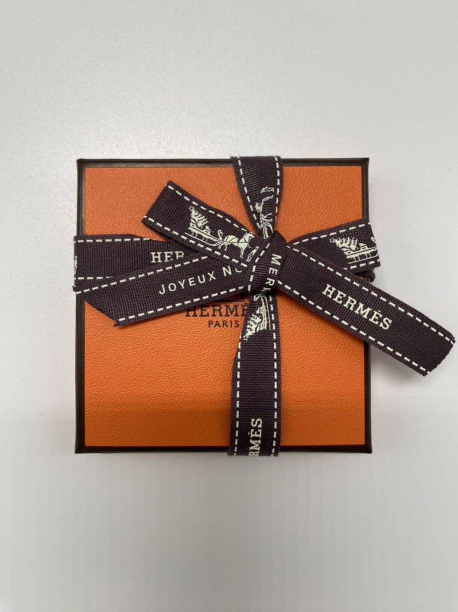 未使用新品】HERMES エルメス イヤーカフ《オランプ》PM 未使用新品】HERMES エルメス イヤーカフ《オランプ》PM
