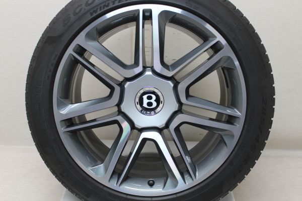 ベントレー ベンテイガ 純正 BBS ドイツ製 21インチ ピレリ スコーピオンウィンター 285/45R21 2017年製 中古スタッドレス 中古ホイール_画像3