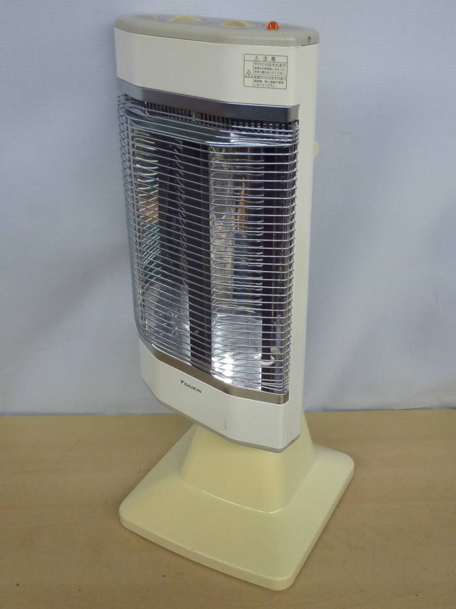 ▼遠赤外線暖房機③ ダイキン DAIKIN ERFT11KS セラムヒート 2008年製 ※ジャンク品 ■140_画像1