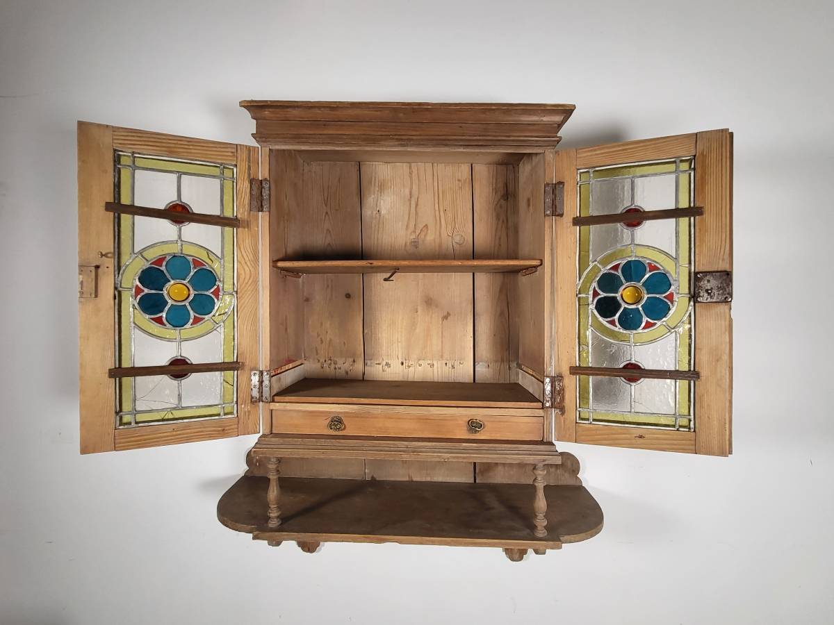 フランスアンティーク　1920年代　木製シェルフ　ガラス棚　飾り棚　ショップデイスプレイ　店舗什器　ステンドグラス_画像3