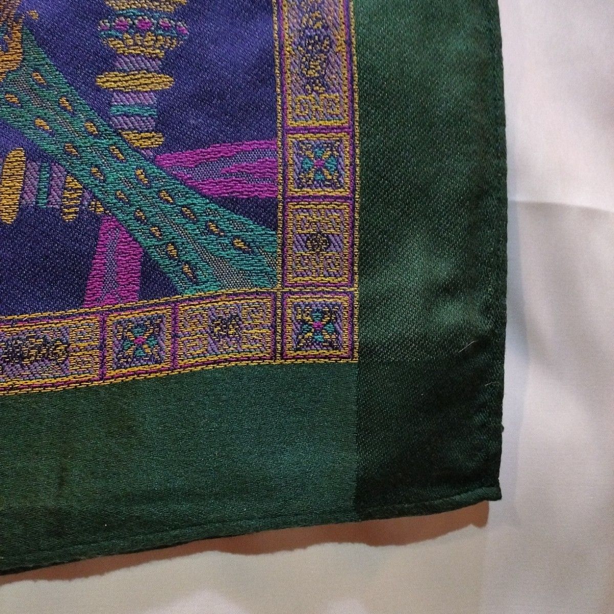 TRUSSARDIトラサルディ大判スカーフ 絹シルク 135cm…135cm  ストール  ショール