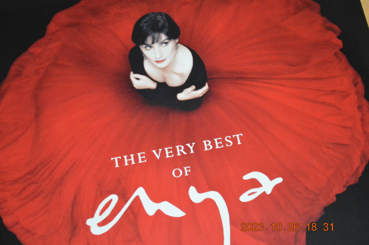  エンヤ ベスト盤 2LP ★＊ The Very Best Of Enya　②_画像2