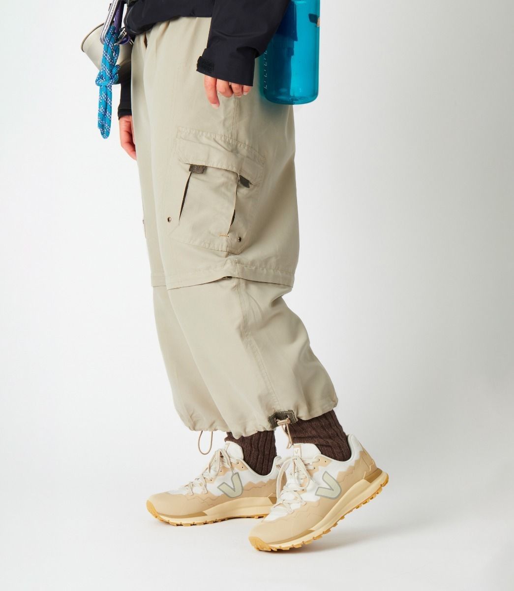 ■新品未使用■VEJA FITZ ROY TREK SHELL 37フィッツロイ