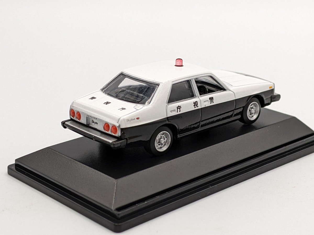 即決有◆REAL-X 1/72 NISSAN SKYLINE SEDAN 2000GT TURBO 日産 スカイライン セダン C211 ジャパン パトカー 警視庁◆ミニカー_画像4