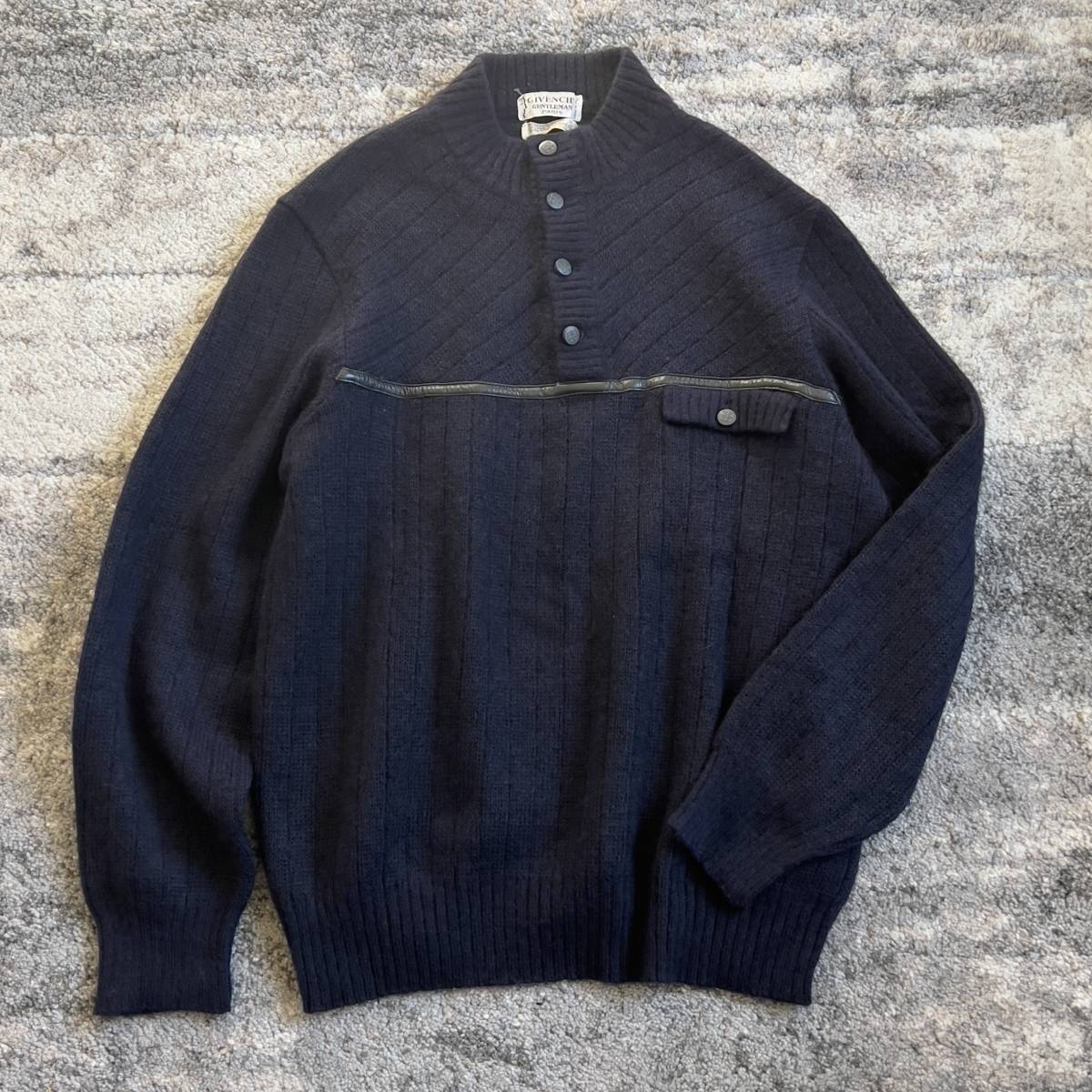 ◆OLD GIVENCHY ヴィンテージ ジバンシー MOHAIR モヘア65％ セーター 4Gロゴ柄レザーボタン ニット knit メンズ ジバンシィ ネイビー