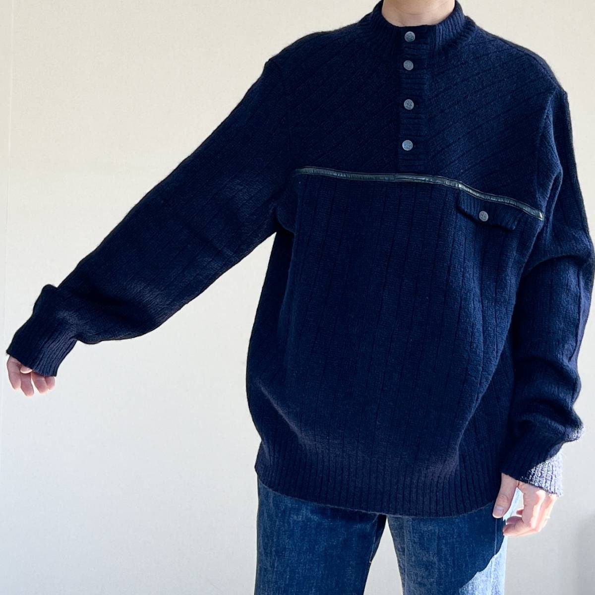 ◆OLD GIVENCHY ヴィンテージ ジバンシー MOHAIR モヘア65％ セーター 4Gロゴ柄レザーボタン ニット knit メンズ ジバンシィ ネイビー