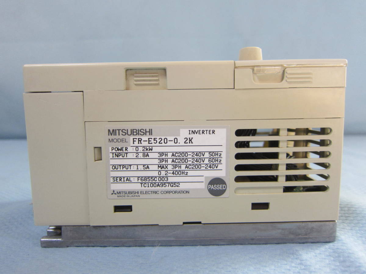 三菱電機 FREQROL-E500 インバーター FR-E520-0.2K MITSUBISHI INVERTER _画像5