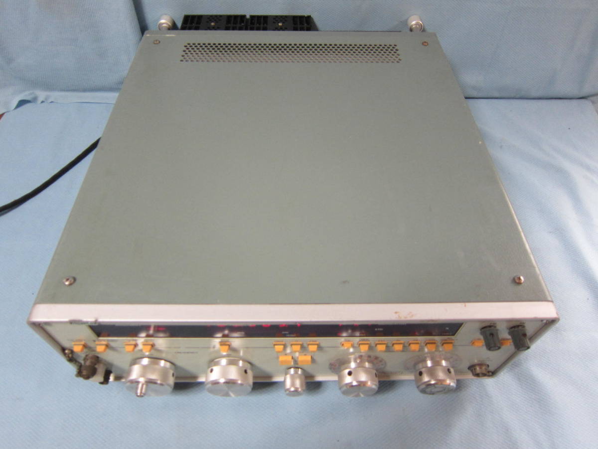 ANRITSU MG645A STANDARD SIGNAL GENERATOR スタンダードシグナルジェネレータ 信号発生器_画像4