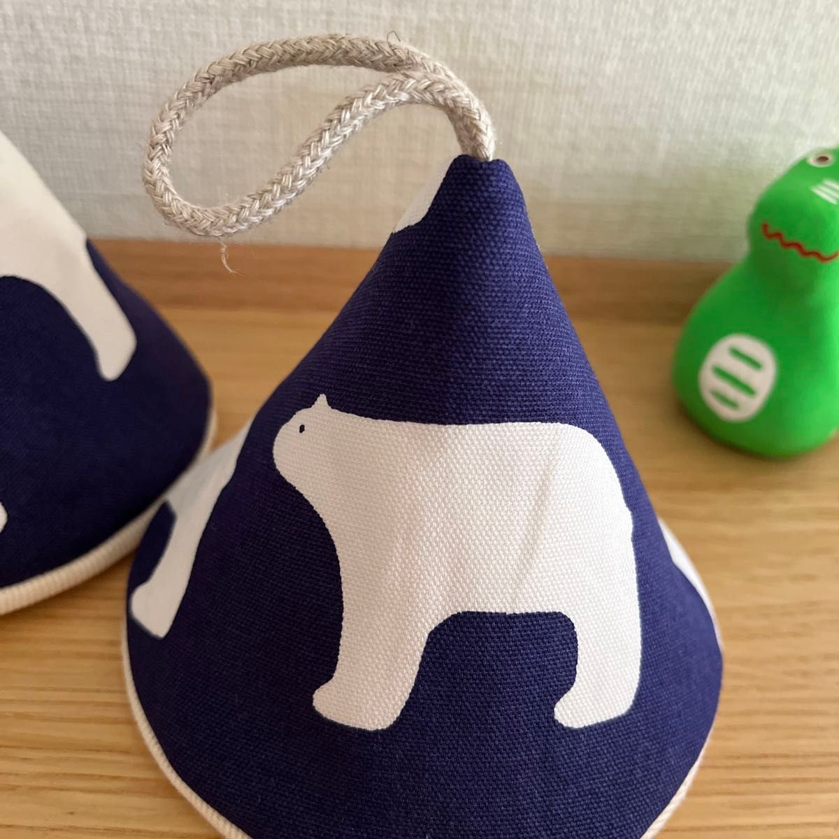 三角鍋つかみ ハンドメイド 【しろくま】