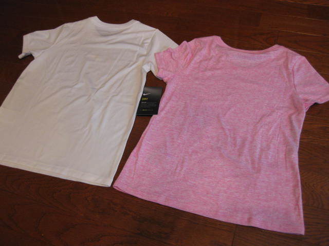 美品！NIKE ナイキ Tシャツ２枚セット DRI-FIT ジュニア「M」１着は新品・１着は着用回数極小_画像2