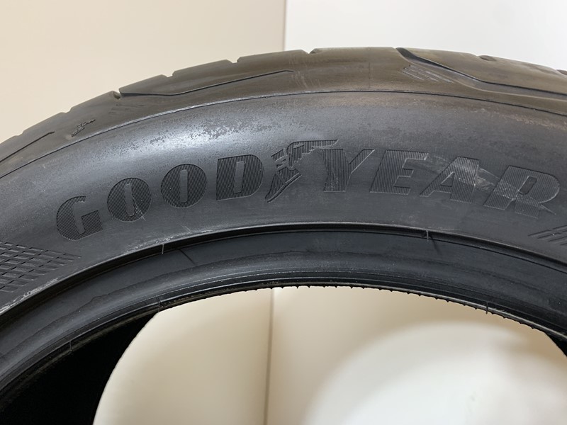 保管用袋付【送料無料】未使用夏タイヤ 2本セット 245/45ZR18 100Y XL(SGY146-2)GOODYEAR EAGLE F1 SUPERSPORT 245/45R18 245/45/18 20年～