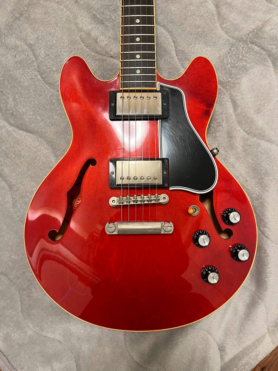 Gibson Custom Shop 2011 ES-339 Cherryの画像2