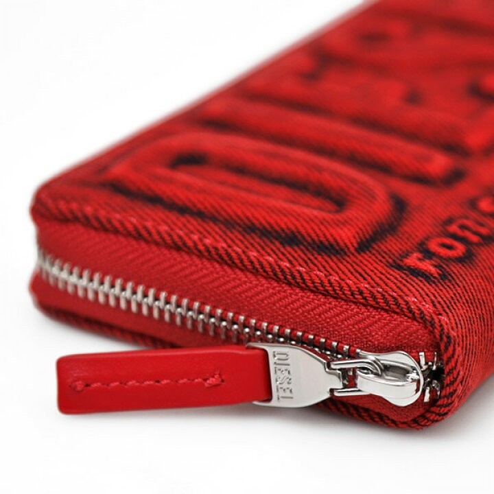 DIESEL ディーゼル 長財布 レッド系 デニム 現在発送まで約7~9 DIESEL ディーゼル 長財布 レッド系 デニム 現在発送まで約7~9
