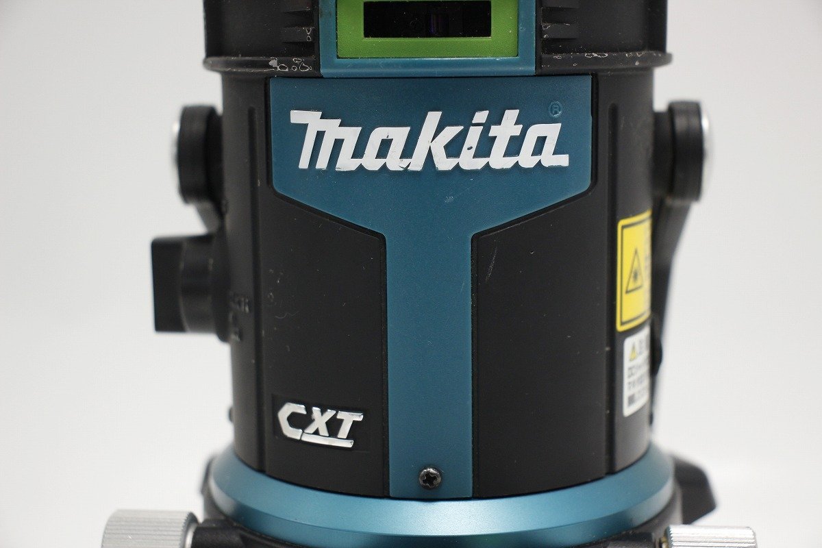 照射/受光確認済み makita マキタ SK505GD 充電式屋内・屋外兼用墨出し器 TK00LDG301 受光器・バイスセット 他 セット 1-E043X/1/160_画像6