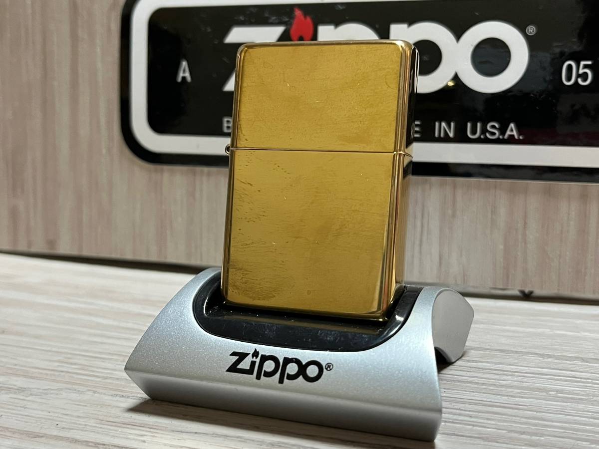 大量出品中!!【希少】未使用 2016年製 Zippo 'Vintage Look 1937' ゴールドカラー フラットトップ 鏡面 ジッポー 喫煙具 オイルライター_画像3