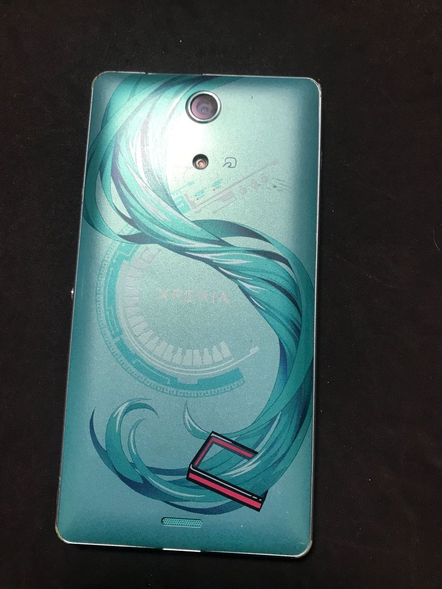 SONY スマホ Xperia SO-04E 限定 初音ミクモデル 激レア Android SONY スマホ Xperia SO-04E 限定 初音ミクモデル 激レア Android