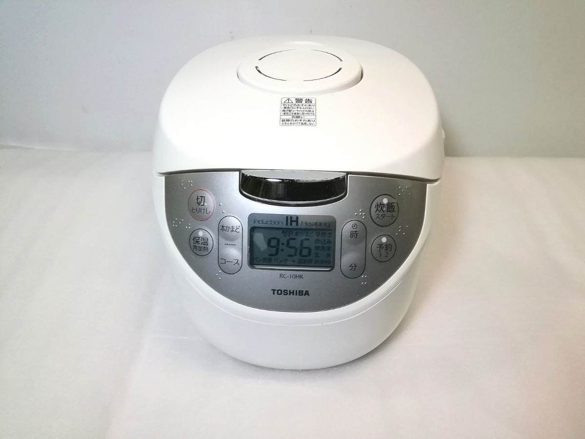 東芝　TOSHIBA　 RC-10HK　 IH炊飯ジャー 炊飯器　5.5合炊き(1.0L) 　炊飯器　 お湯沸かしのみの確認　お米実演未確認【ジャンク】_画像1