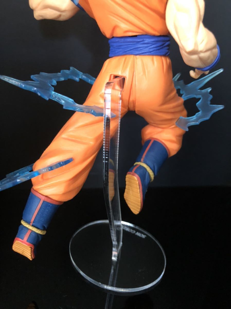 ドラゴンボール ドッカンバトルコラボ 孫悟空 アクリル 台座_画像2