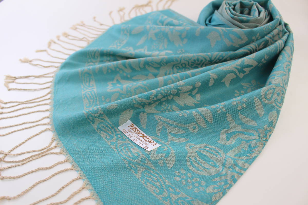 新品【Pashmina パシュミナ】ボタニカル 華 ペイズリー柄 大判 中薄手 ストール エメラルドグリーン系 ベージュ Cashmere カシミア100%_画像2