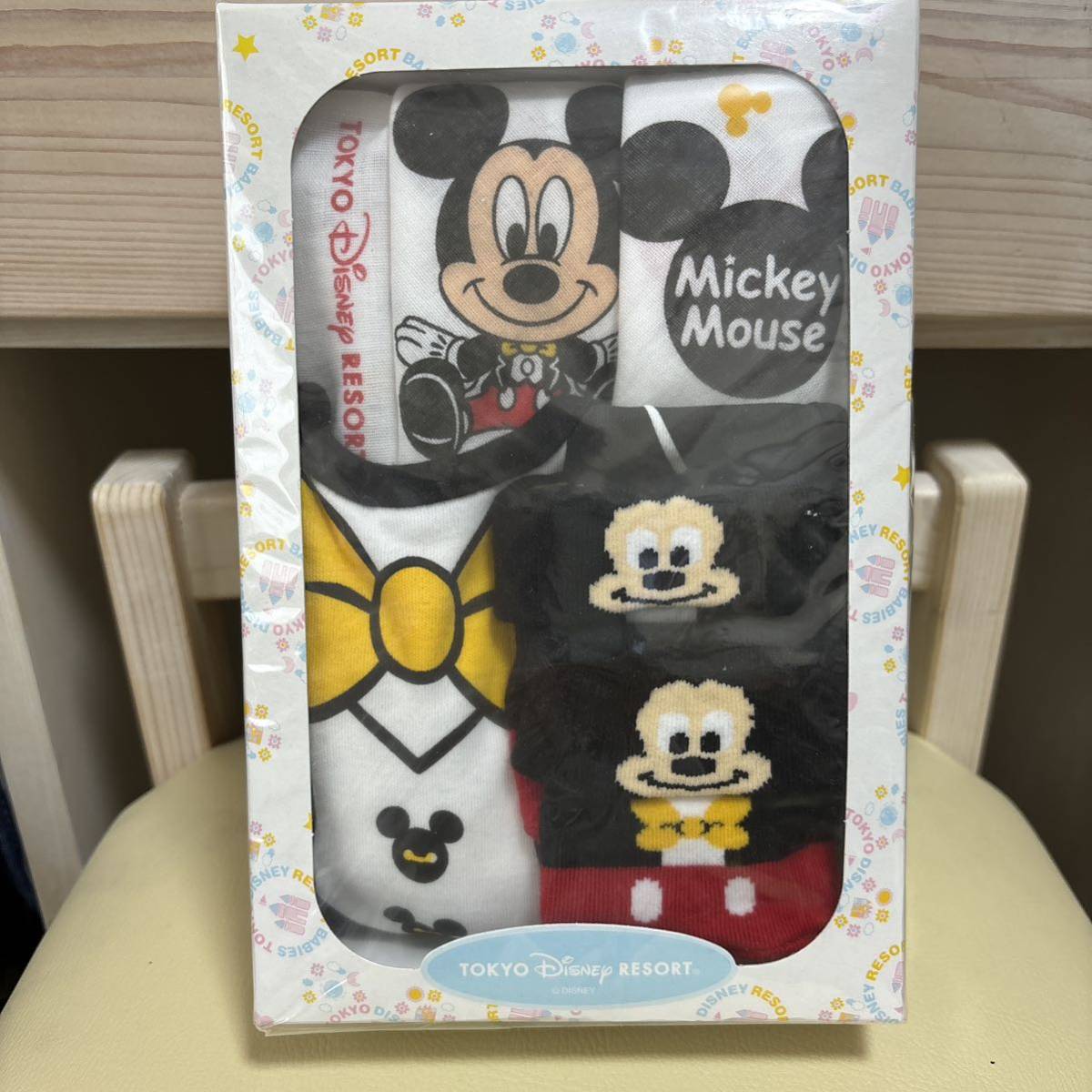 * new goods * Disney resort baby baby's bib socks gauze handkerchie Mickey 