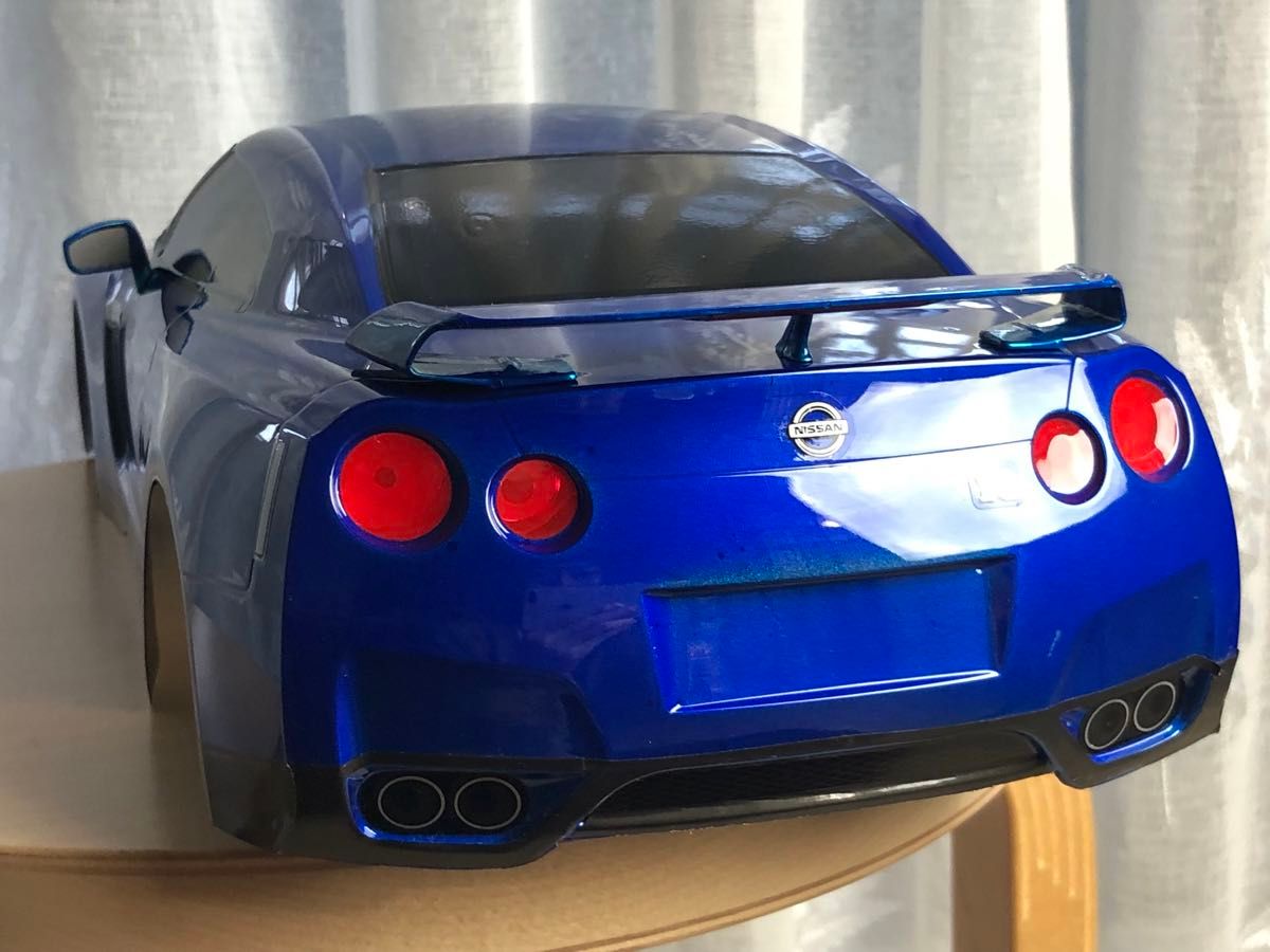 タミヤ　ラジコン　ボディ　1/10RC NISSAN GT-R 塗装済