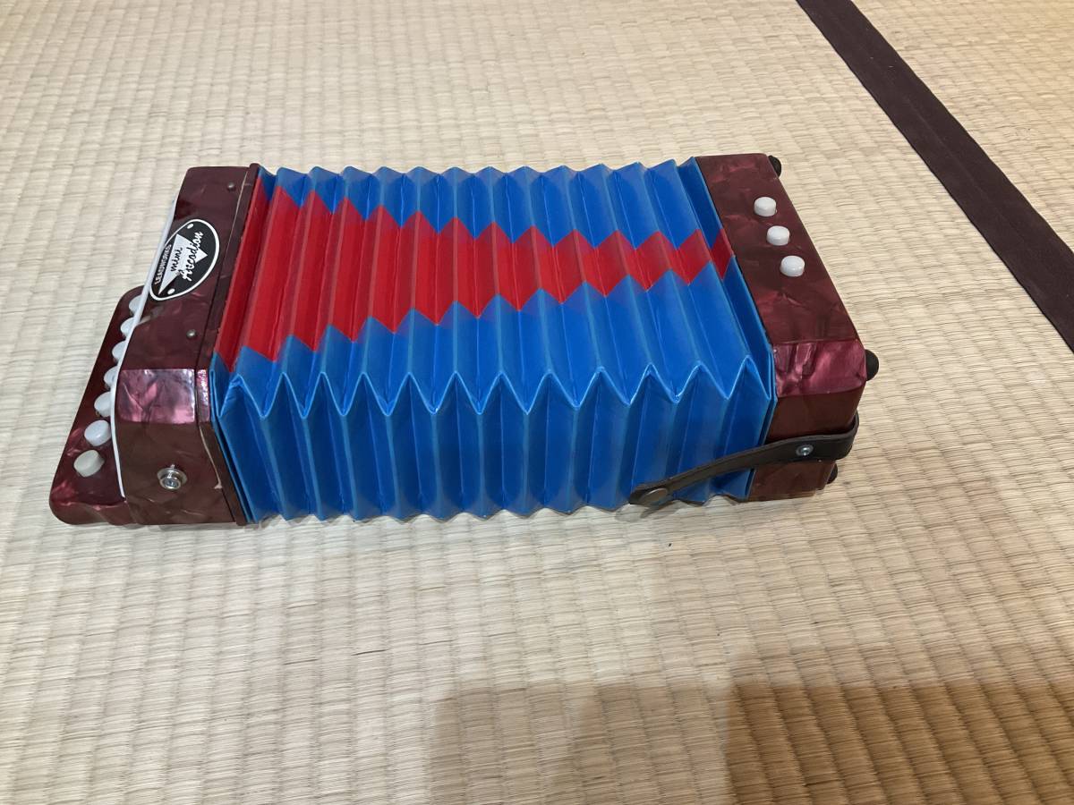 LEADWORKS Mini accordion 